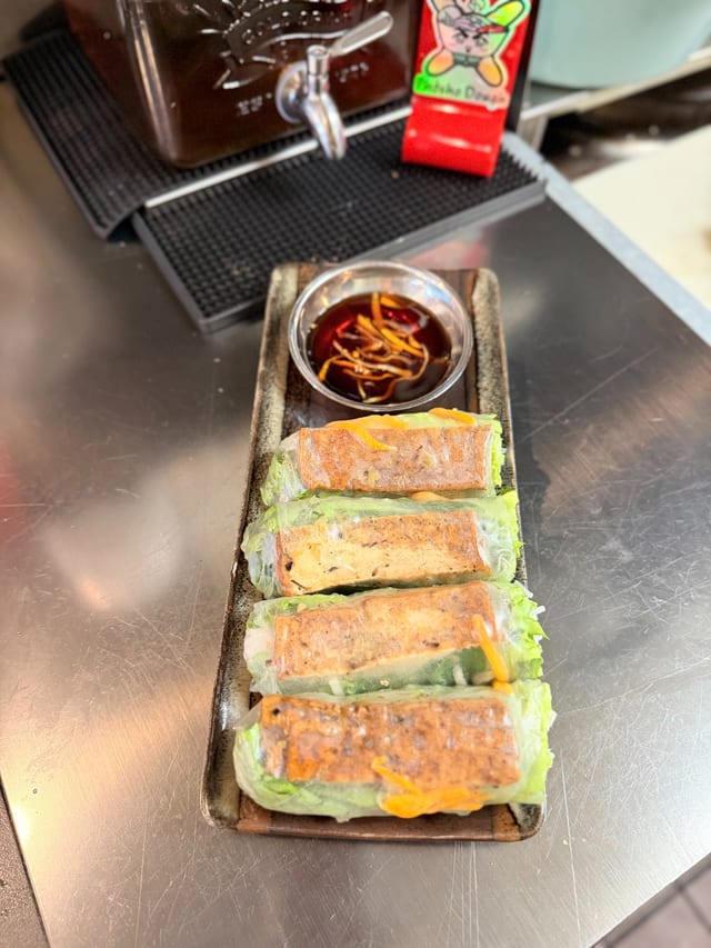 Tofu Rolls (Gỏi cuốn Đậu phụ).