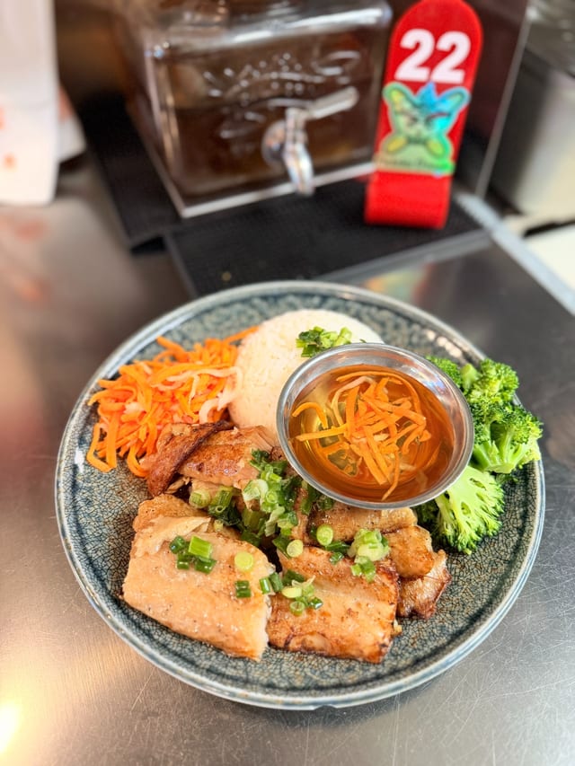 Grilled Fish Over Rice (Cơm Cá Nướng).