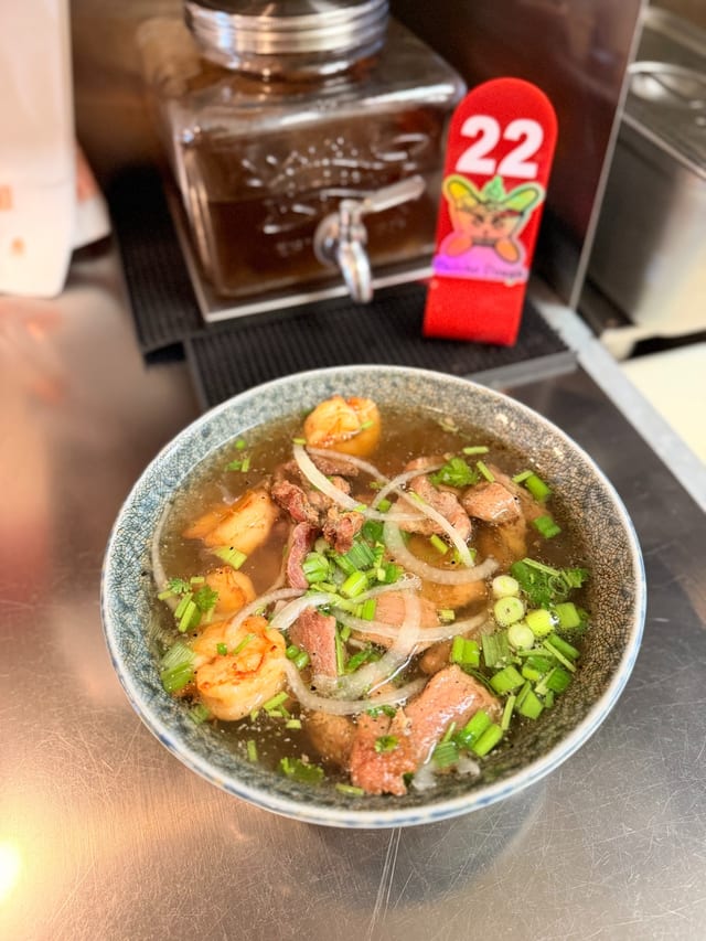 Pork N' Shrimp N.S (Phở Tôm Heo Nướng).