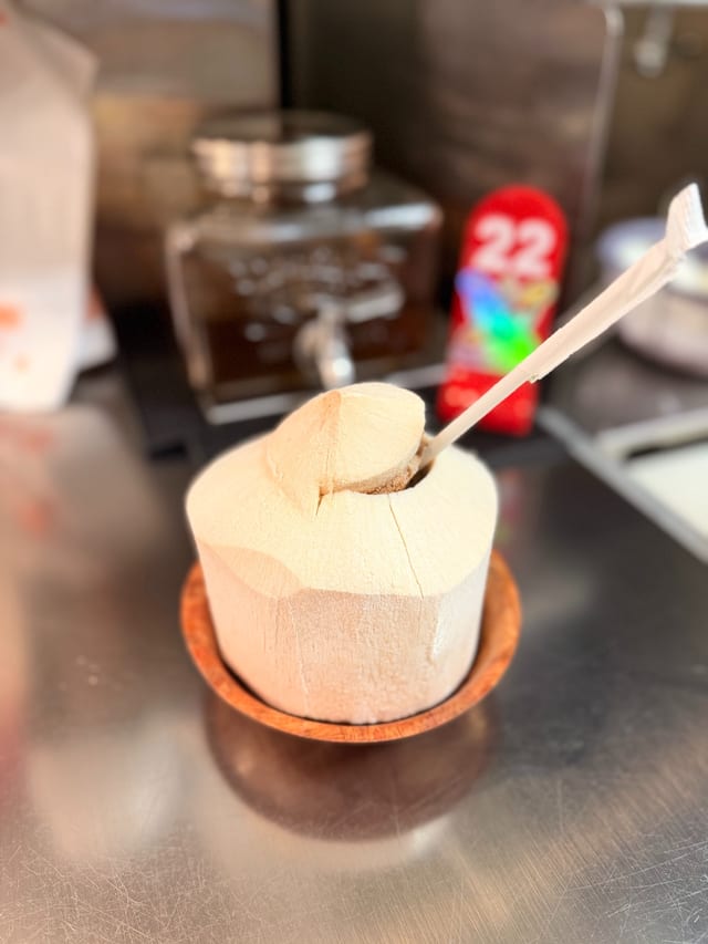 Fresh Young Coconut (Dua).