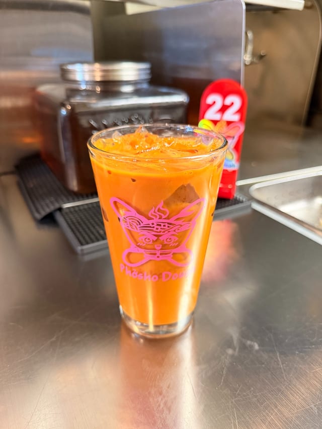 Thai Iced Tea (Tra Thai).