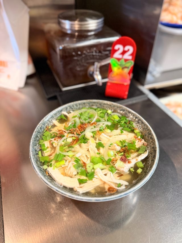 Shredded Chicken N.S (Hủ Tiếu Gà Xé).