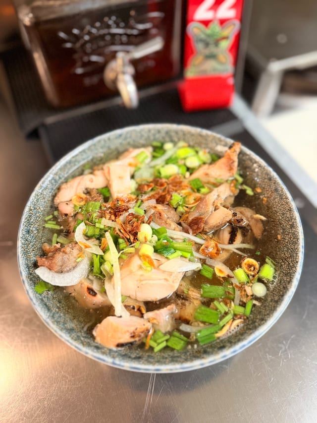Roasted Chicken N.S (Hủ Tiếu Gà Nướng).
