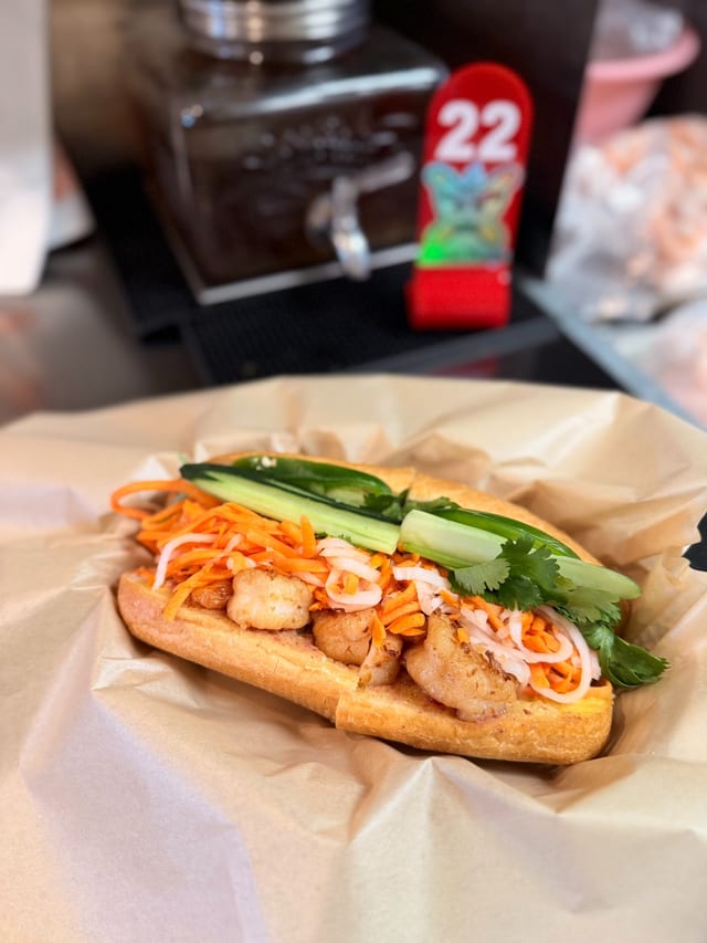 Grilled Shrimp Sandwich (Bánh mì TÔM Nướng).