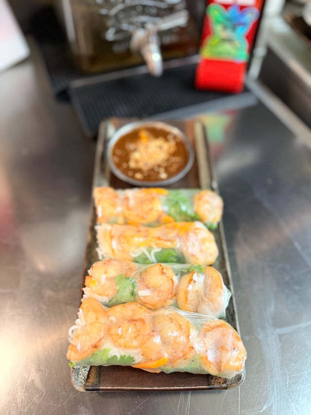 Grilled Shrimp Spring Roll (Gỏi cuốn TÔM Nướng).