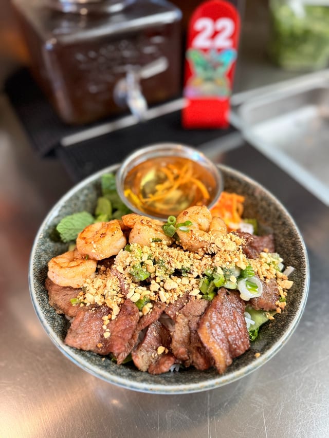 Pork & Shrimp Vermicelli (Bún Tôm Heo Nướng).