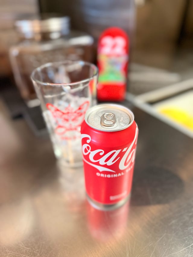 Soft Drinks (Nuoc Ngoc).